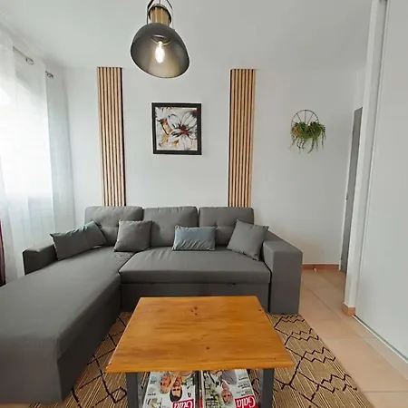 2 Pieces 4 Couchages Port Naturisme Pl040-040 Leucate